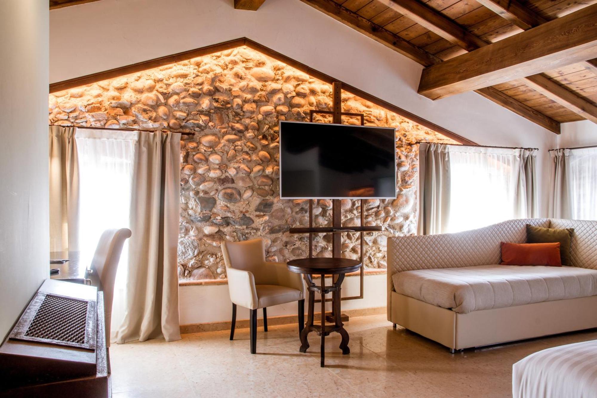 Corte Regia Relais & Spa Valeggio sul Mincio Exterior photo